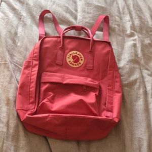 New Fjallraven Kanken Backpack